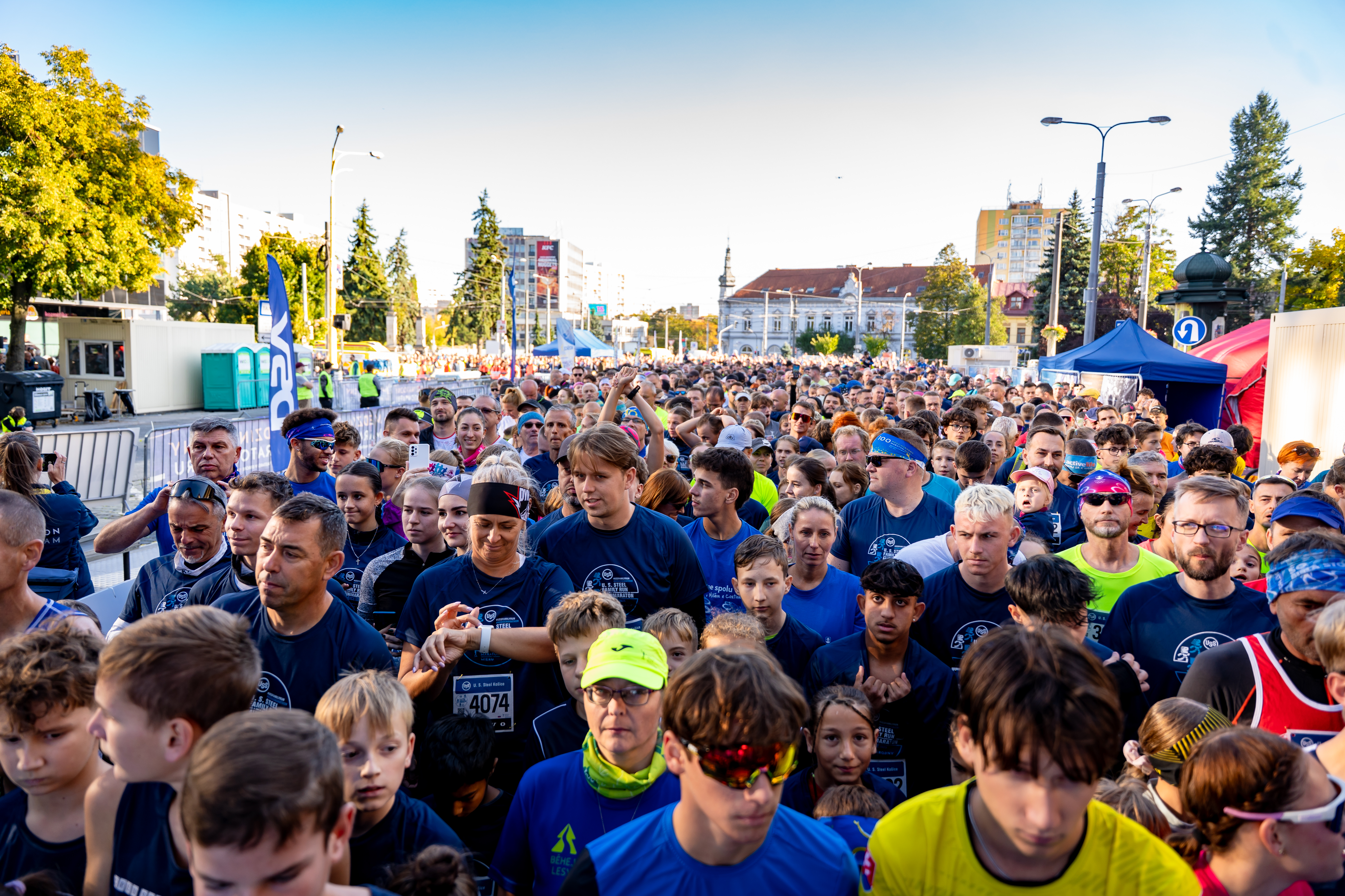 Start U. S. Steel Family Run  Minimaraton -18